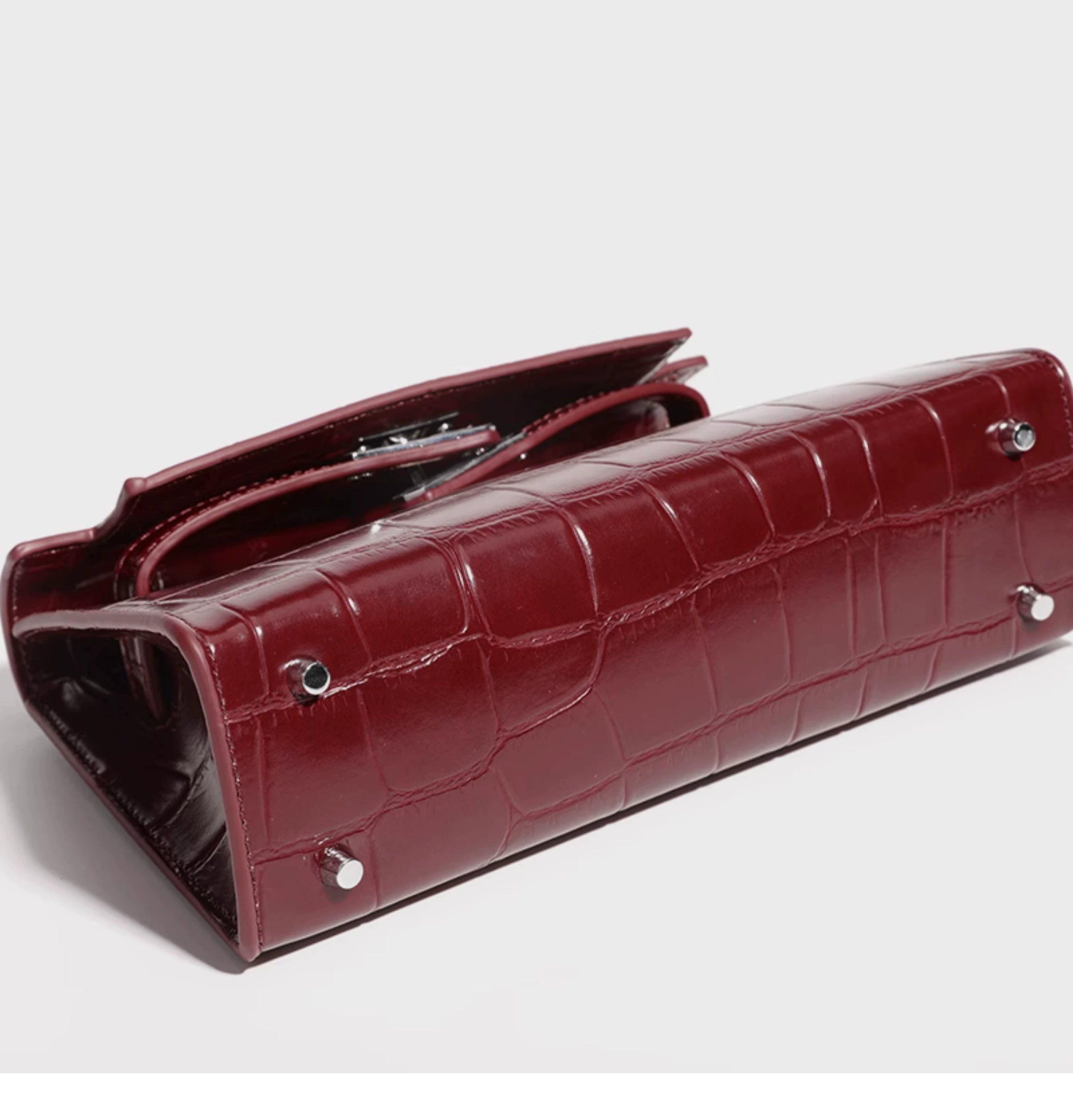 Crocodile Patterned Leather Square Handbag in Red