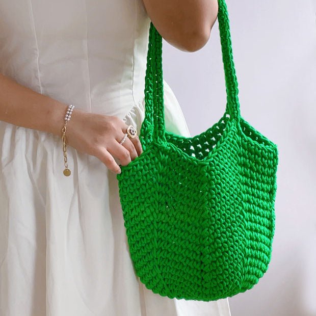 Small Hollow Cotton Bucket Bag in Green