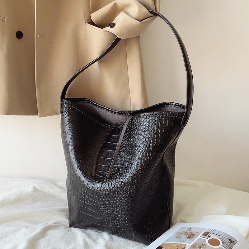 Croc Leather Bucket Tote Bag Set in Black