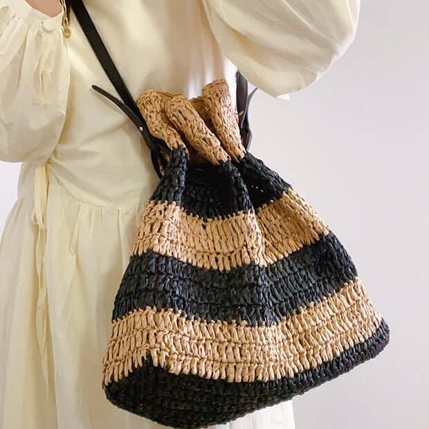 Design Black Drawstring Handbag Striped Straw Woven Bag