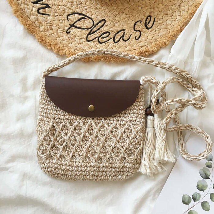 Crochet Cotton Tassel Flip Crossbody Bag White