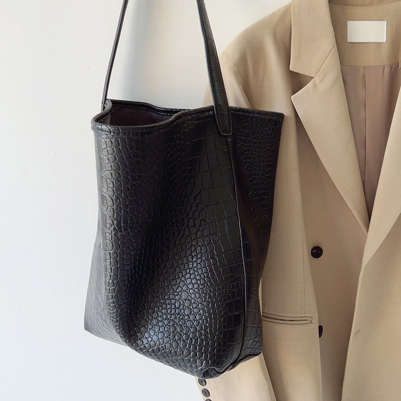 Croc Leather Bucket Tote Bag Set in Black