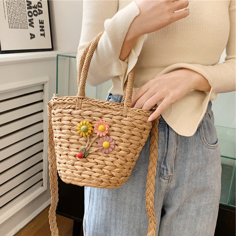 Small Seaside Artisanal Flower Woven Basket Bag