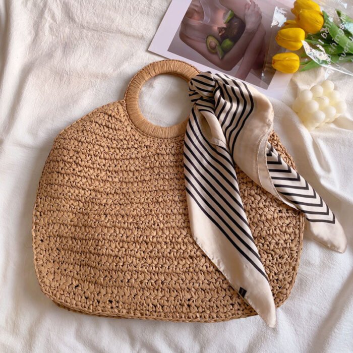 Handmade Large Grass Woven Bag with Round Handle