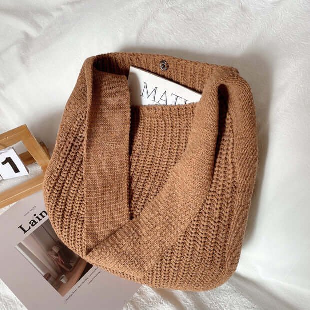 Semicircle Crochet Messenger Bag Brown